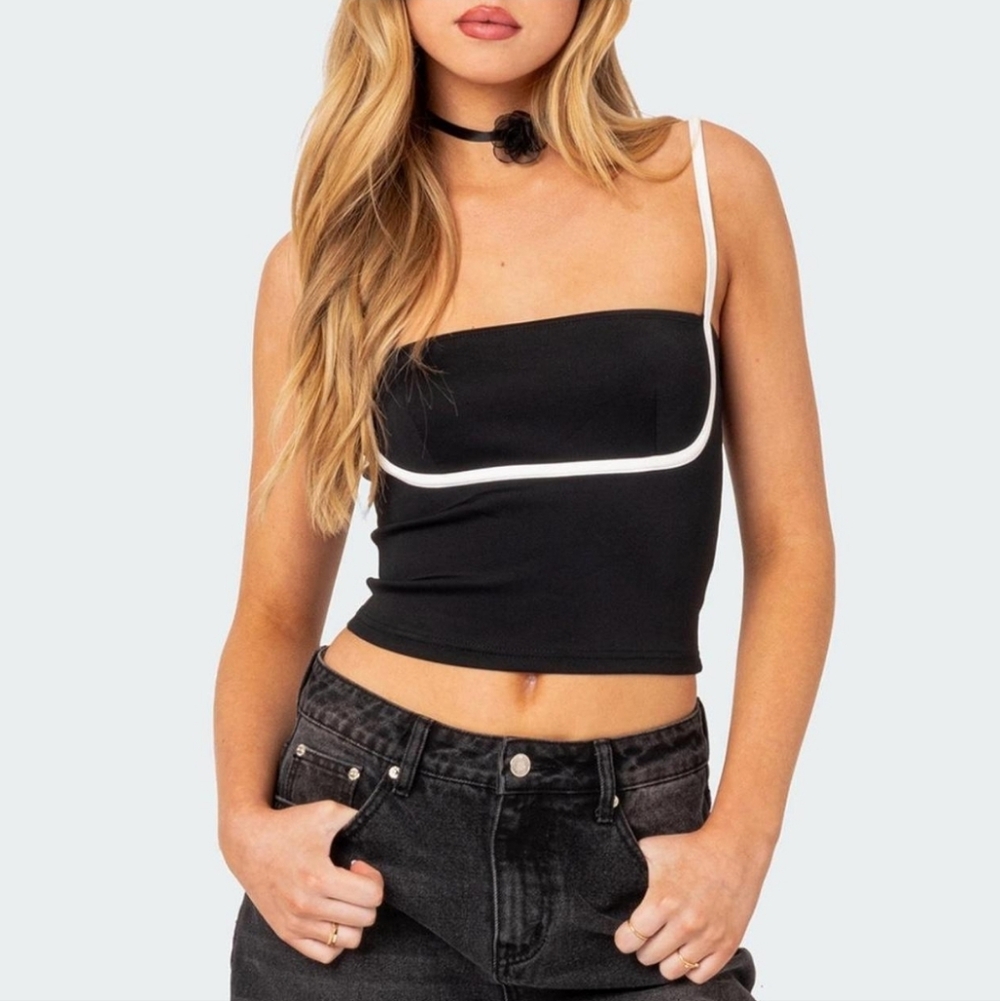 Edikted Yang Contrast Black & White Cami Crop Top - Size Xs